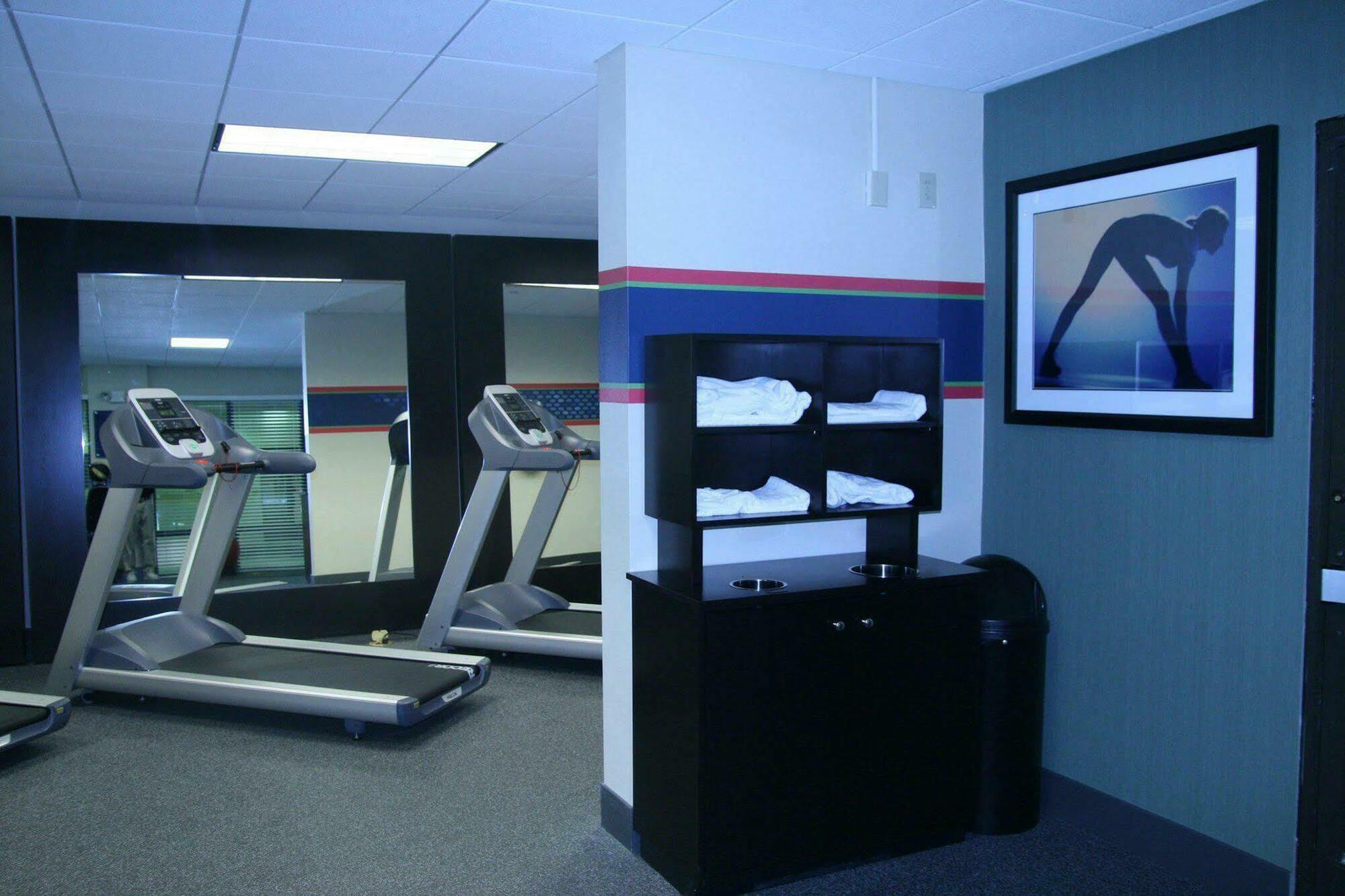 Hampton Inn Roanoke/Hollins - I-81 Zařízení fotografie